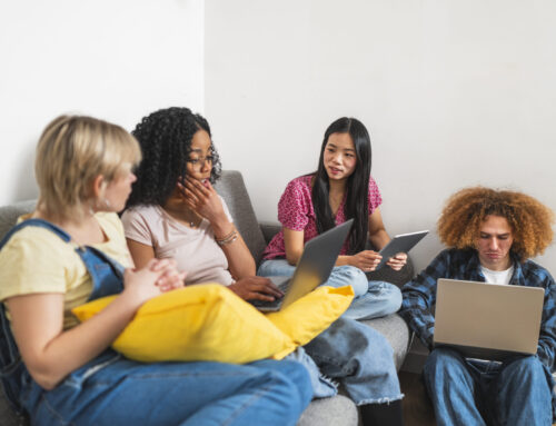 Indywidualne podejście w nauce języków online: Klucz do sukcesu z Alona Lingua